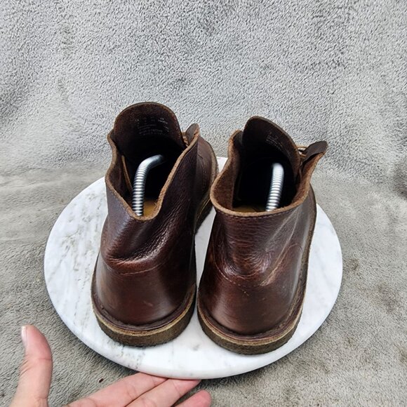 Clarks Shoes Mens Size 9 Brown Leather Originals Crepe Sole Chukka Boots *GUC* main image 5